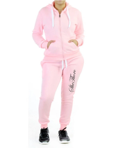 SheThoro Women’s Jogger Set